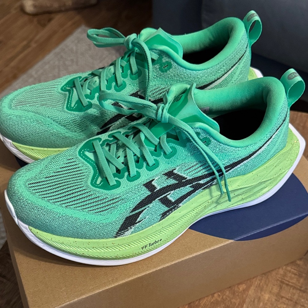 Asics superblast 2 Mint Green and Lime Knit Running Shoes - Picture 4 of 8